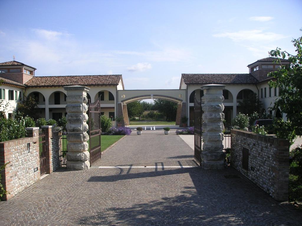 Agriturismo Due Torri Montebelluna Cameră foto